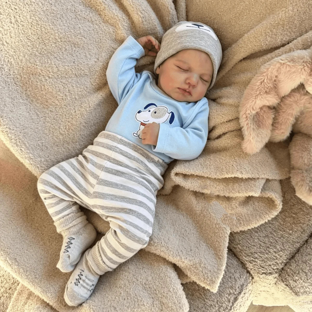 BZDOLL 48cm Lifelike Reborn Baby Doll 19 Inch Realistic 3D Skin Visible Veins Handmade Vinyl Limbs Cloth Body Newborn Toy Gift