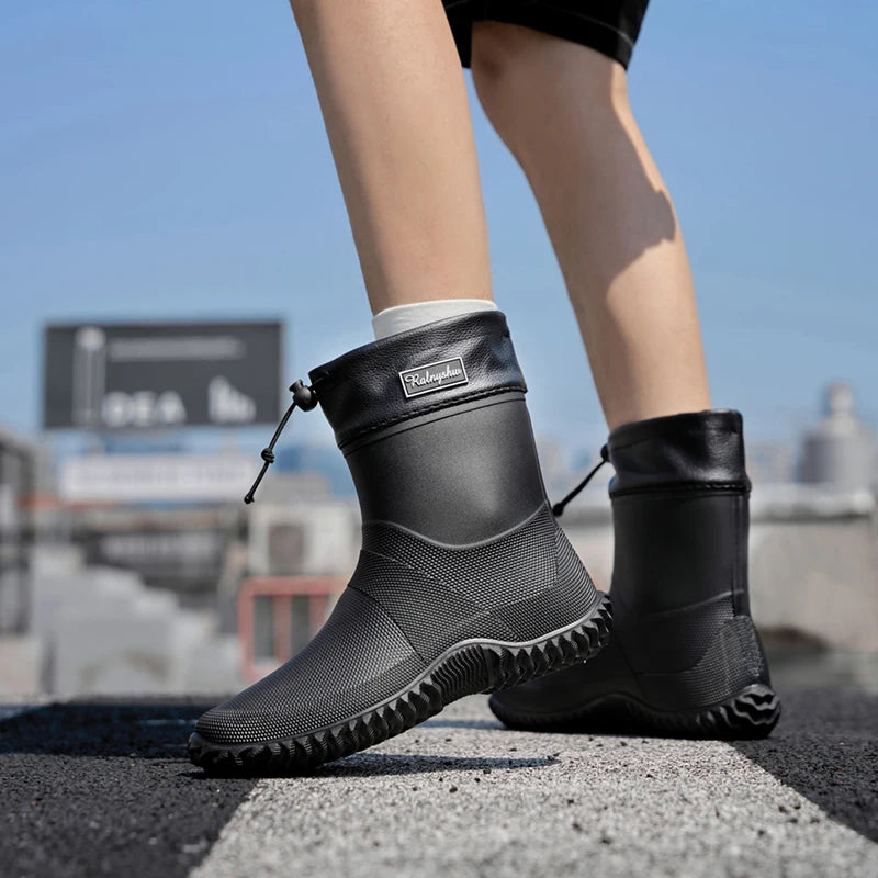 Botas de Chuva Curtas Impermeáveis — Leves, Antiderrapantes e Estilosas para o Dia a Dia