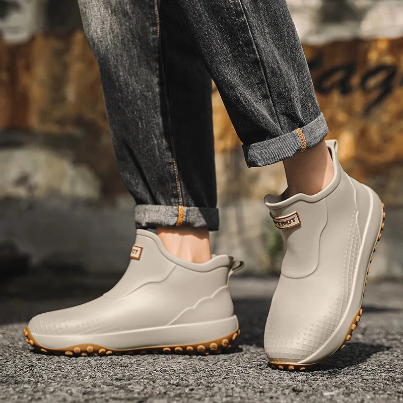 Botas de Chuva Unissex Impermeáveis Cano Curto Antiderrapantes de Borracha Leves para Jardim e Trabalho com Forro Removível para Uso Externo