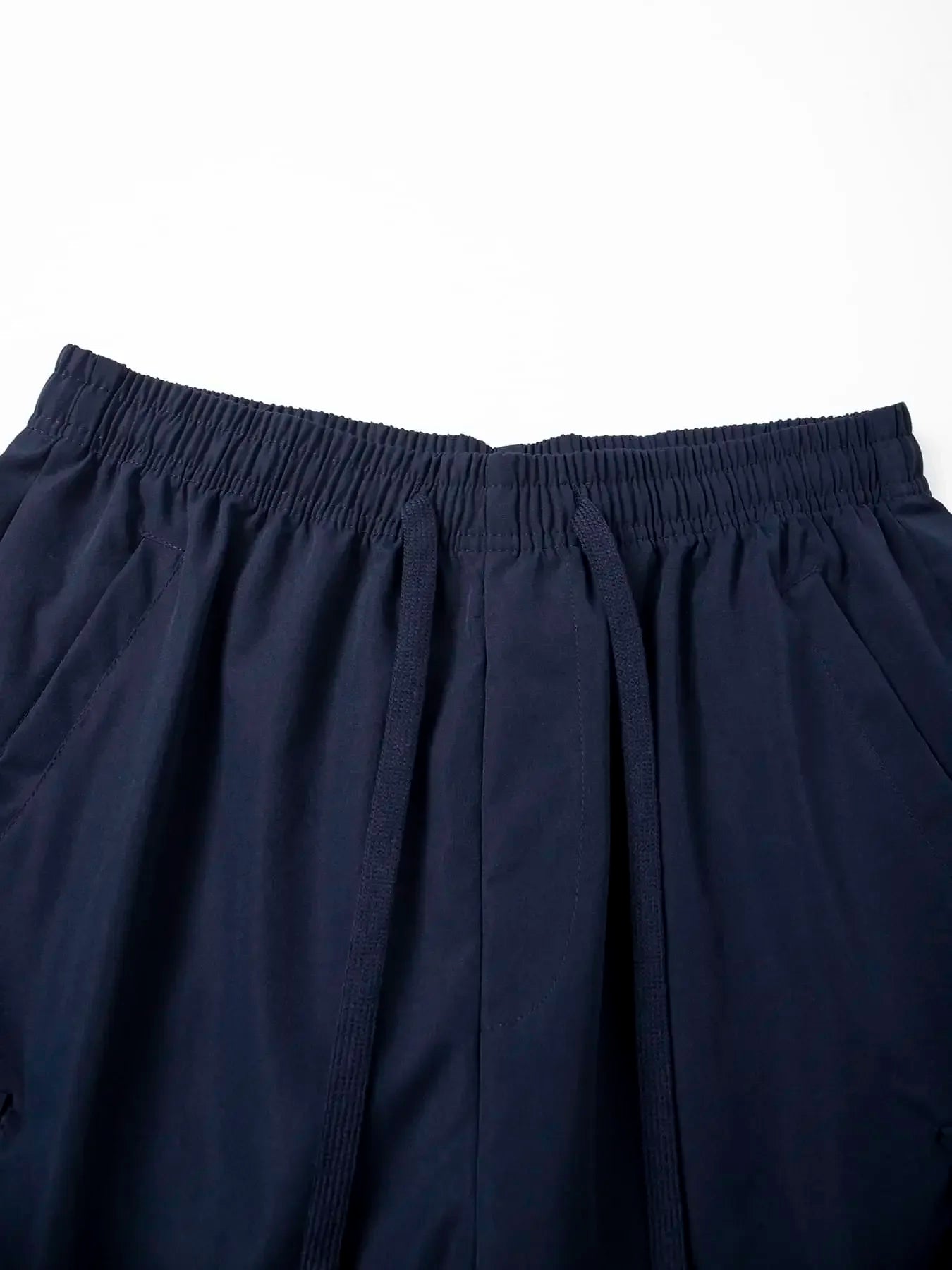 Bermuda Cargo Masculina Estilosa — Leve, Resistente e Perfeita para o Verão