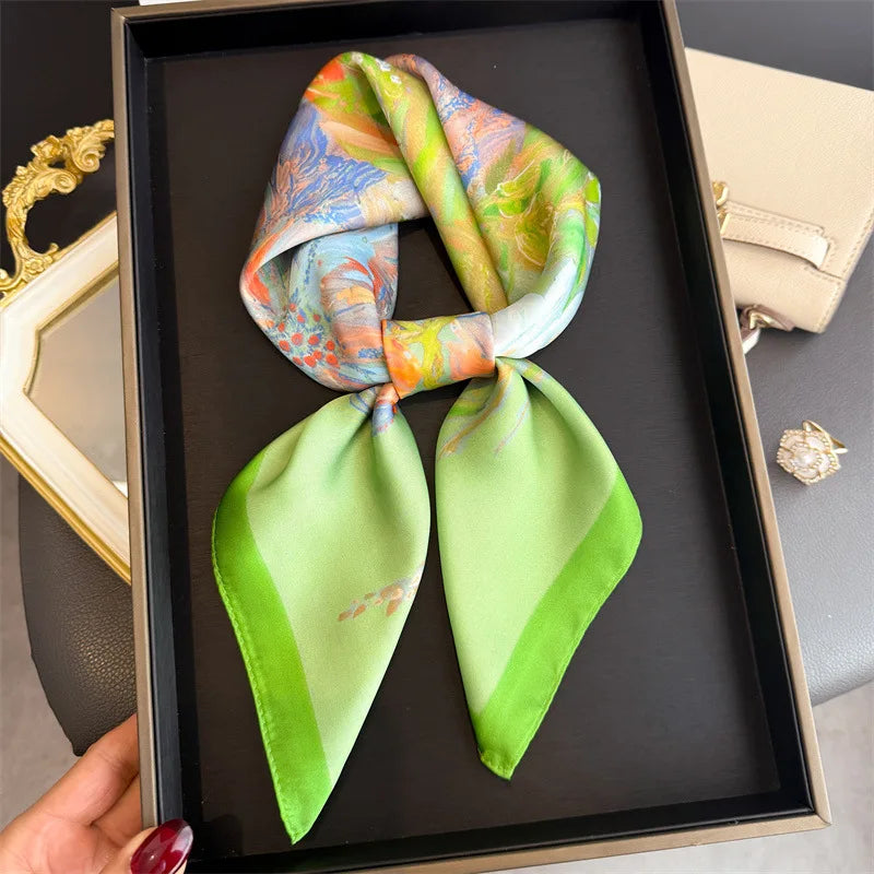 Lenço de Seda Sintética Feminino — Estampado, Elegante e Versátil para Qualquer Look