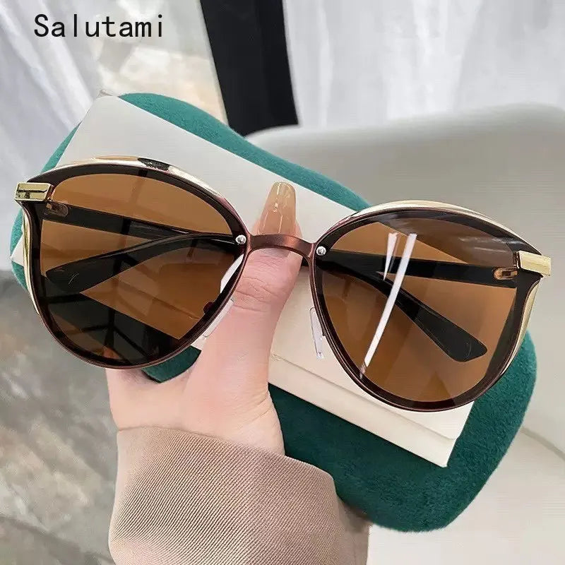 Óculos de Sol Retro Redondo Estilo Gato — Feminino, Elegante e com Proteção UV400