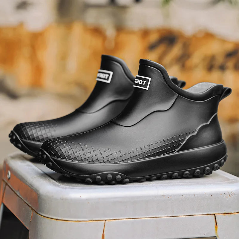 Botas de Chuva Unissex Impermeáveis Cano Curto Antiderrapantes de Borracha Leves para Jardim e Trabalho com Forro Removível para Uso Externo