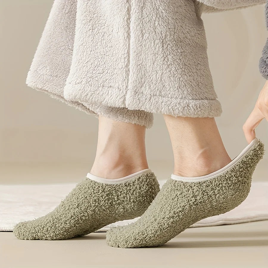 Men's Thermal Winter Socks – Thick Coral Fleece Non-Slip Indoor Socks with Ribbed Cuff, Warm House Socks for Cold Floors