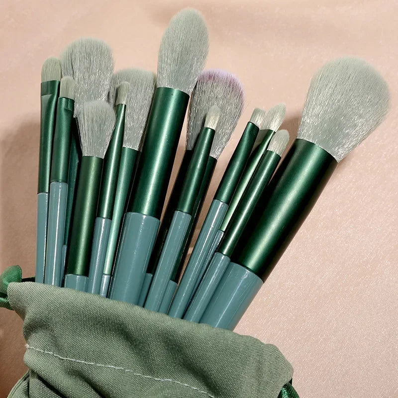 Kit de Pincéis de Maquiagem Profissionais — 3, 13 ou 22 Peças para Sombra, Delineador e Cosméticos