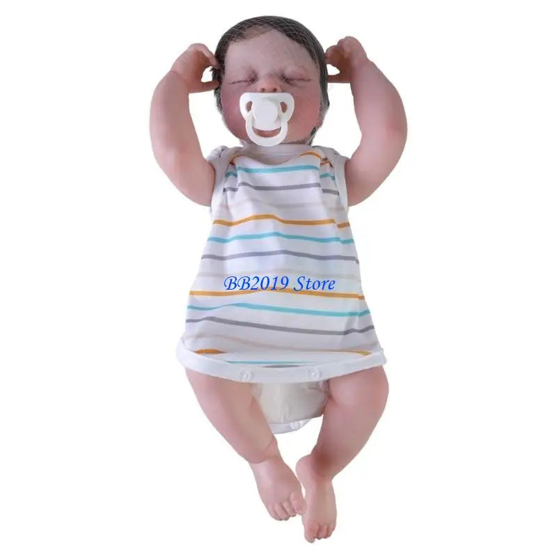 Boneca Reborn Q0KB Sofisticada — Pele Branca Delicada, Olhos Fechados e Acabamento Realista