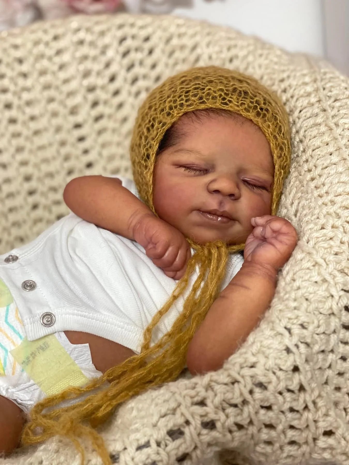 Boneca Reborn NPK de 49cm — Pele Escura Realista 3D, Corpo Inteiro em Vinil e Kit Completo