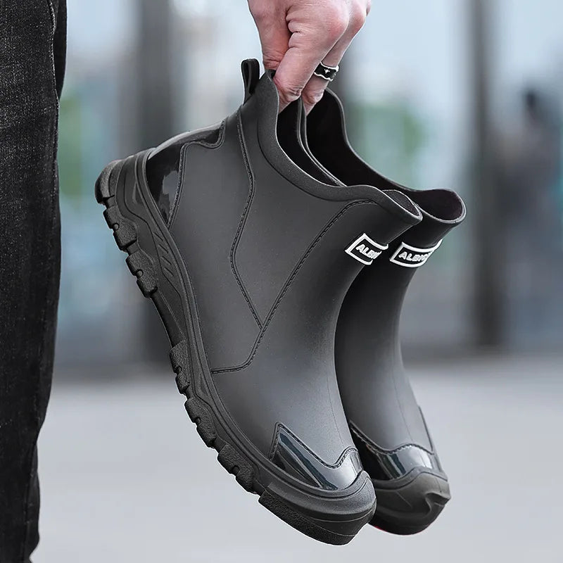 Botas de chuva masculinas botas impermeáveis ao ar livre antiderrapante casual tornozelo botas caminhadas pesca sapatos de água trabalho bota de borracha leve