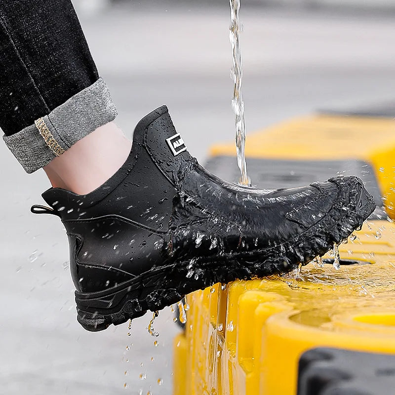 Botas de chuva masculinas botas impermeáveis ao ar livre antiderrapante casual tornozelo botas caminhadas pesca sapatos de água trabalho bota de borracha leve