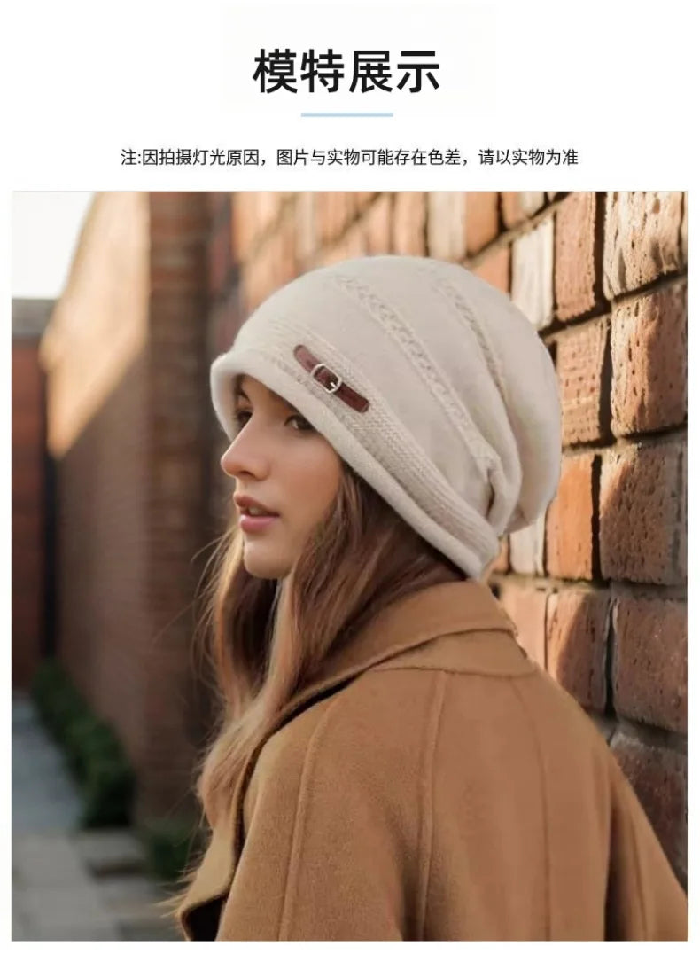 Gorro de Malha Feminino Quentinho — Forro de Pelúcias, Confortável e Estiloso para o Inverno
