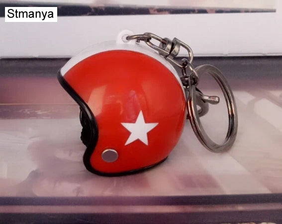Chaveiro Capacete de Motocicleta — Acessório para Carro e Bolsa 25