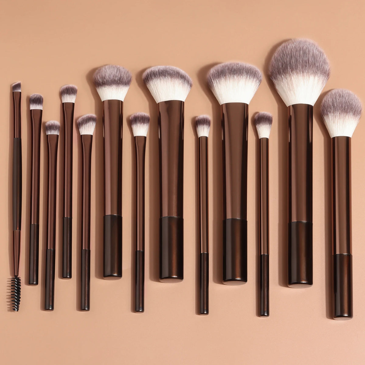 Conjunto com 13 Pincéis de Maquiagem Profissionais — Base, Corretivo, Pó, Sombra e Blush Kabuki 3