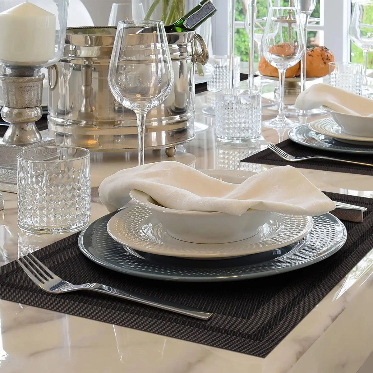 Conjunto de 4 jogos americanos, mantel de vinil tecido resistente ao calor, tapete de mesa de PVC lavável antiderrapante, tapetes de plástico premium fáceis de limpar 6